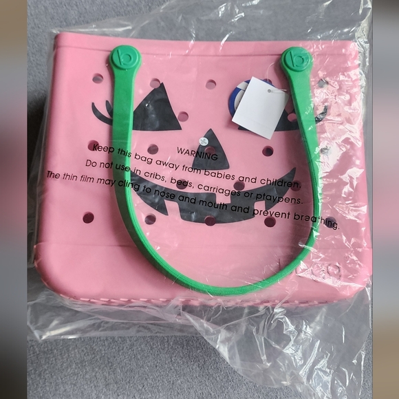 Bogg Bag Baby (Pink Bogg O Lantern) - Picture 6 of 6